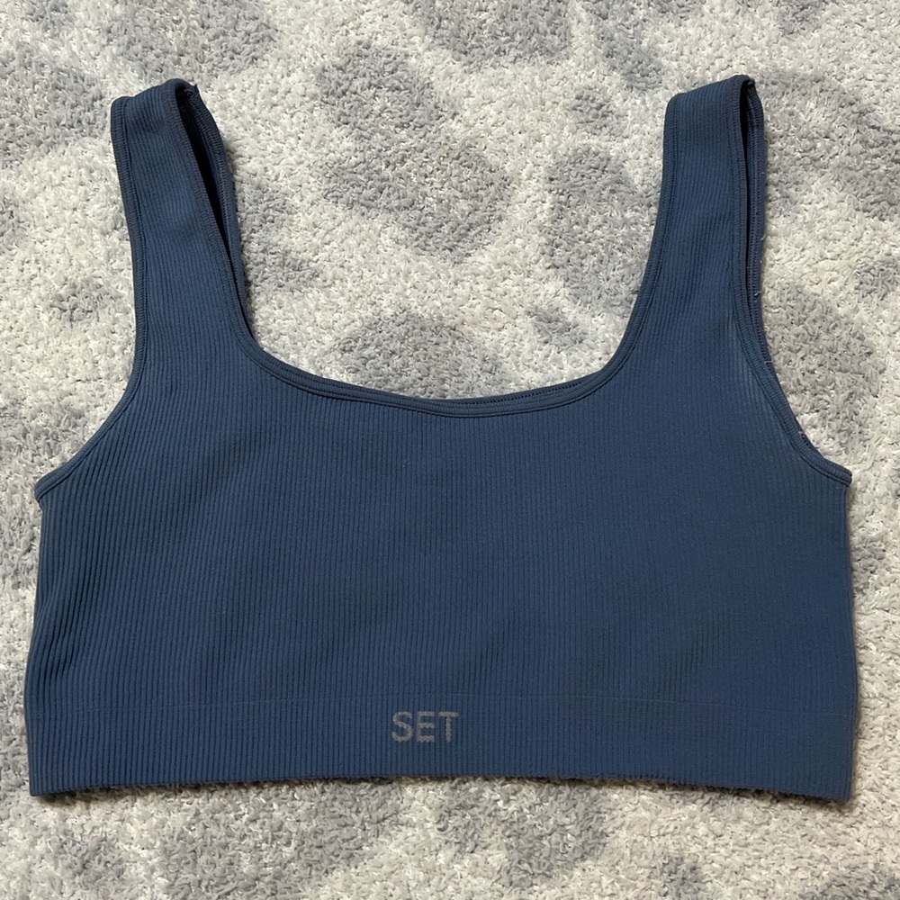 SET ACTIVE 
SCULPTFLEX Box Cut Bra